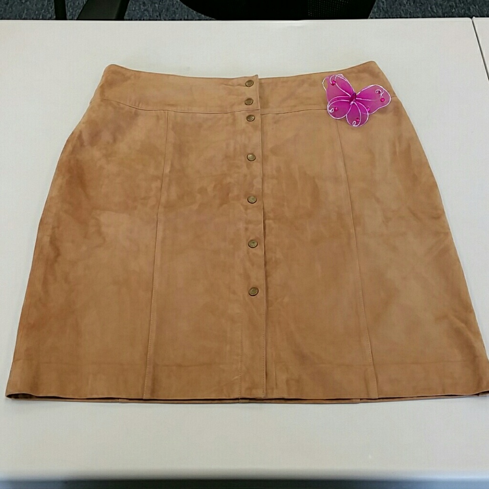 Jones New York suede skirt Sz 12. 0942P5